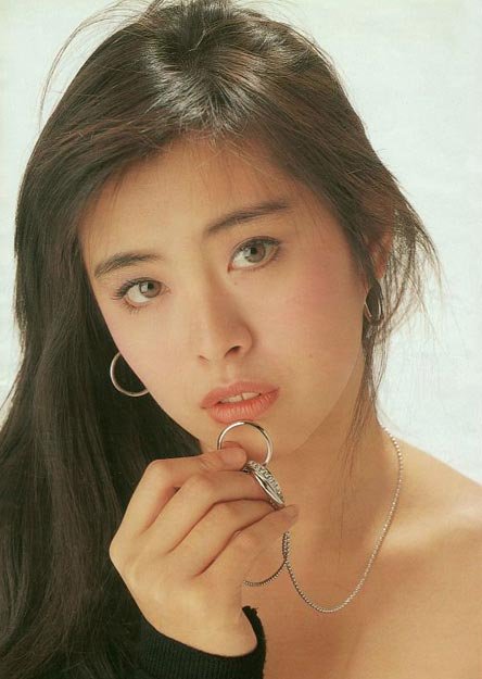 王祖賢最新照片，科技重塑魅力，時(shí)代前沿體驗(yàn)風(fēng)采