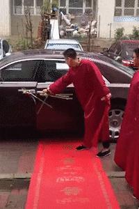 極品小保安的逆襲，學(xué)習(xí)成長(zhǎng)與自信成就之路