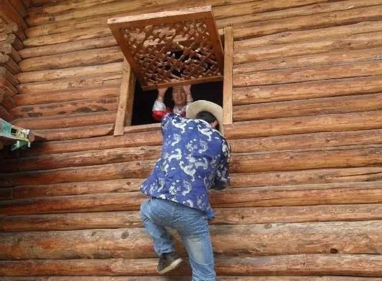 導(dǎo)游那些事最新章節(jié)，變化中的學(xué)習(xí)，成就自信的旅程