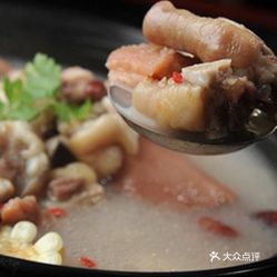 洪湖蓮藕最新批發(fā)價新鮮到貨，火熱搶購中！