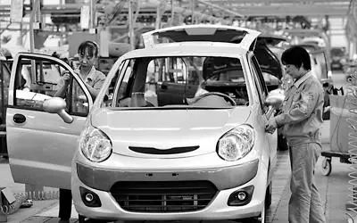 低速電動汽車最新動態(tài)，駛向自然美景的寧靜之旅