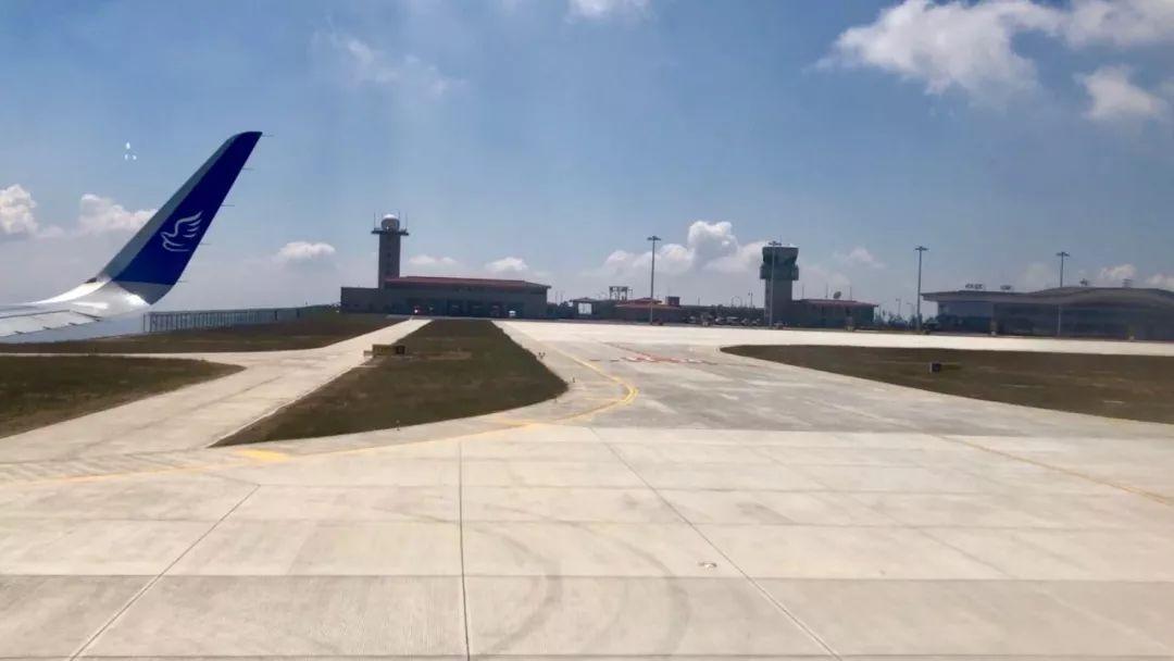 巫山機(jī)場最新動態(tài)與小巷獨(dú)特小店探秘