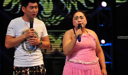 小黃飛姜鵬最新電影，科技巨獻(xiàn)，引領(lǐng)觀影新紀(jì)元