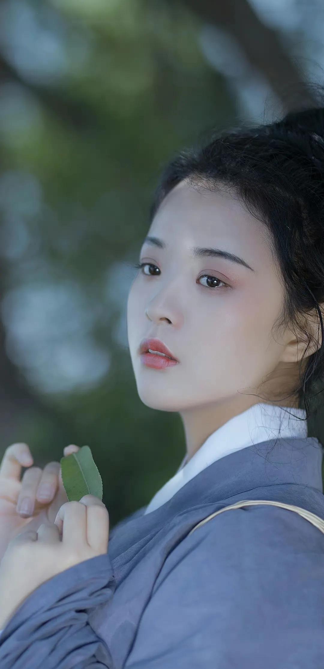 與自然美景的親密旅行，亂雨紛紛最新章節(jié)探尋內(nèi)心寧?kù)o與平和