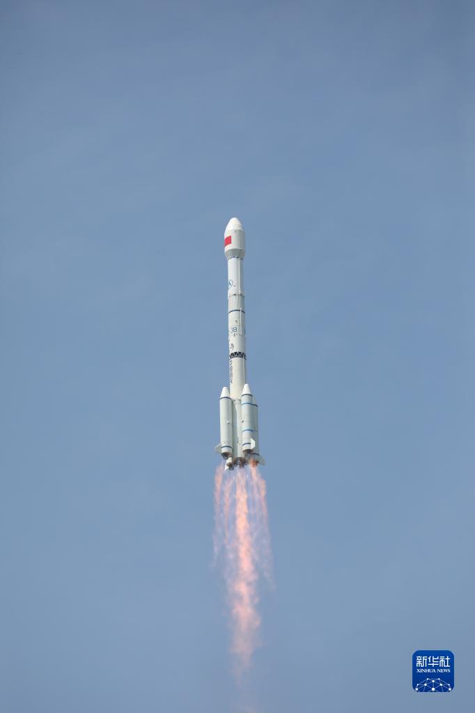 我國最新火箭發(fā)射，夢想起航，直刺蒼穹