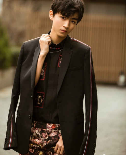 王俊凱最新頭像圖片，學(xué)習(xí)力量與自信的成就展現(xiàn)新風(fēng)采