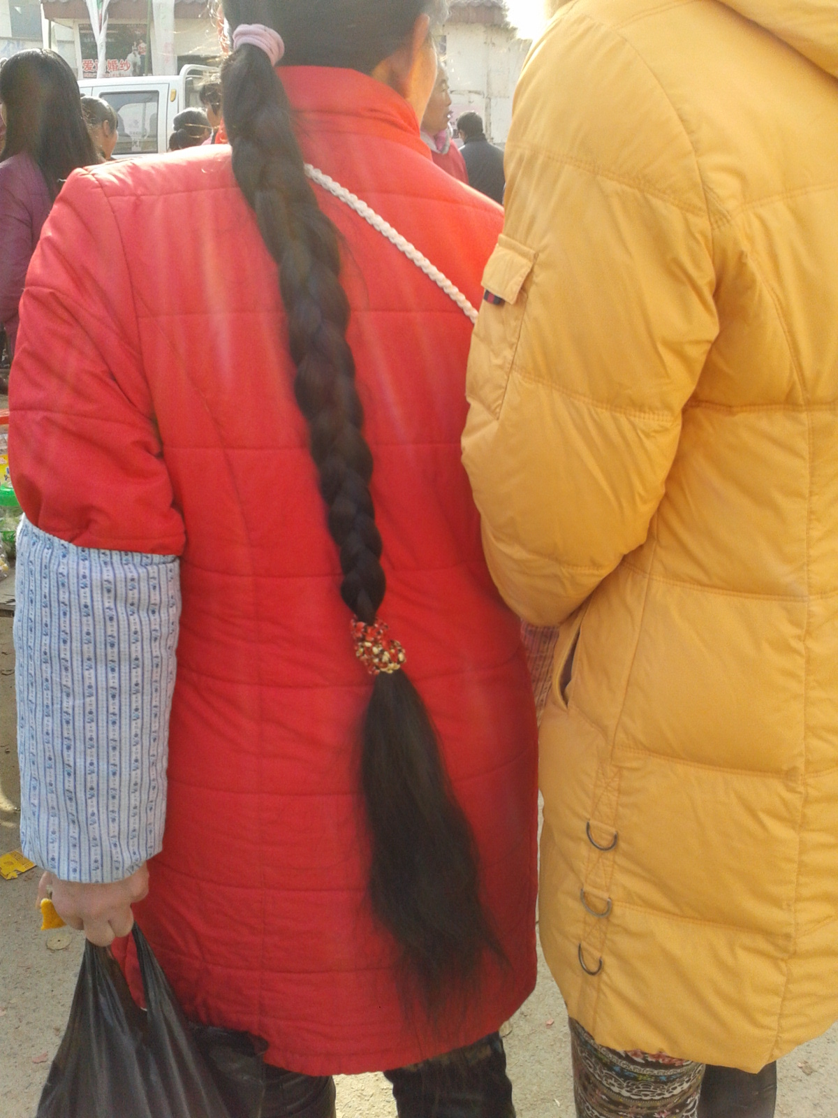 科技新品大長(zhǎng)辮子照片，未來(lái)時(shí)尚與科技的完美融合展示