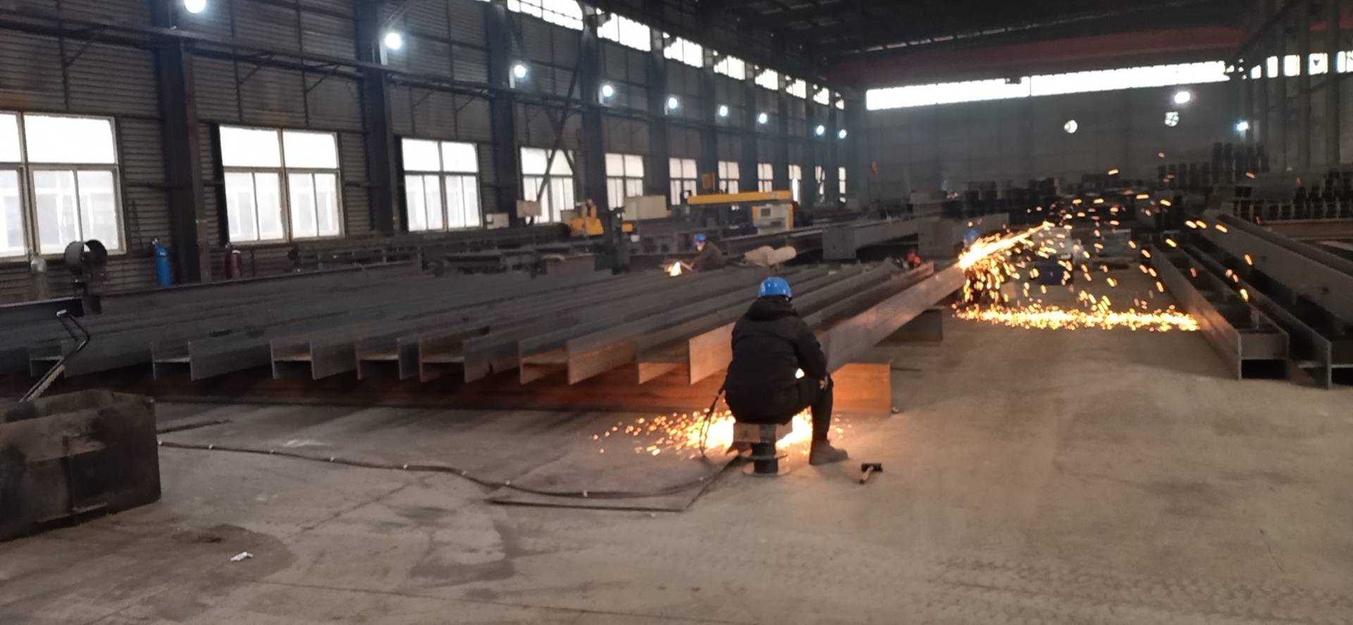 鞍山天車工最新招聘及應(yīng)聘指南，掌握天車技能，輕松應(yīng)對(duì)挑戰(zhàn)