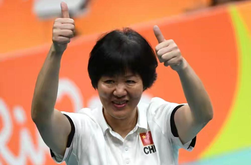 郎平續(xù)約國(guó)家隊(duì)，科技重塑排球夢(mèng)，智能革新引領(lǐng)新時(shí)代新篇章