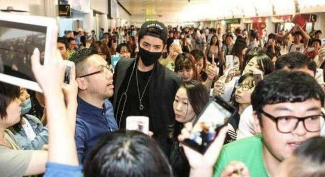 薛之謙最新接機(jī)視頻，科技與生活完美融合的高科技體驗(yàn)之旅