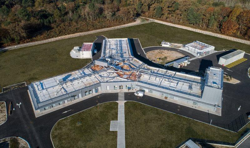 軍事頭條最新消息揭秘，小巷深處的神秘軍武小店