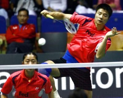 羽毛球世錦賽實(shí)時賽況更新，賽場動態(tài)一覽無余