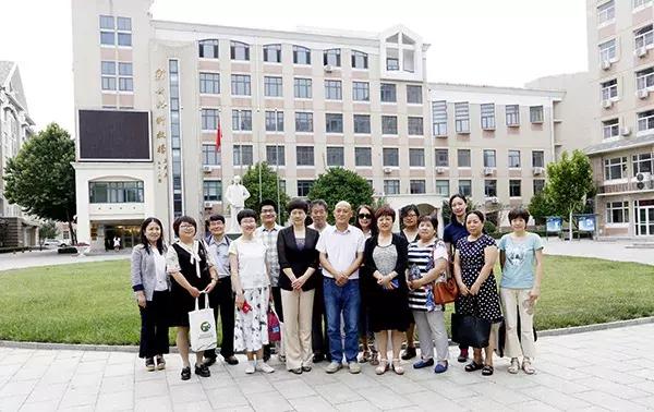 教師團(tuán)隊口號創(chuàng)新指南，最新穎口號與步驟指南